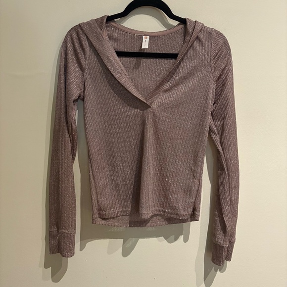Daily Practice by Anthropologie Sheer Metallic Long-Sleeve Top in Taupe Small - Picture 5 of 11